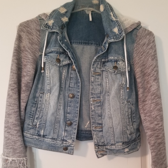 Free People denim jacket with knit sleeves - Picture 3 of 5